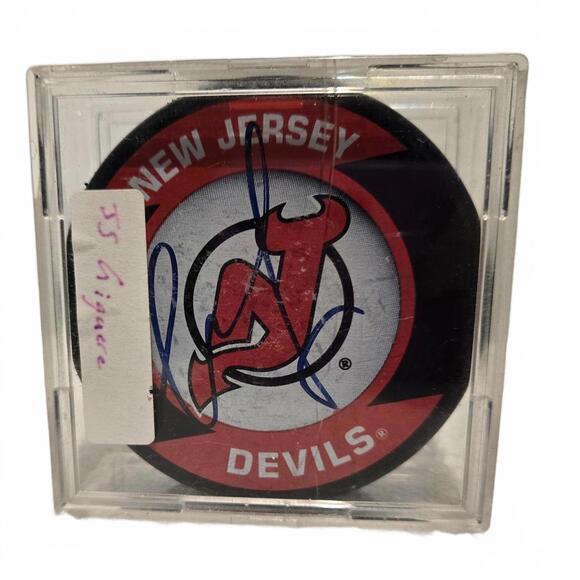 NHL / Signed New Jersey Devils Puck / Ilya Kovalchuk - Picture 3 of 4